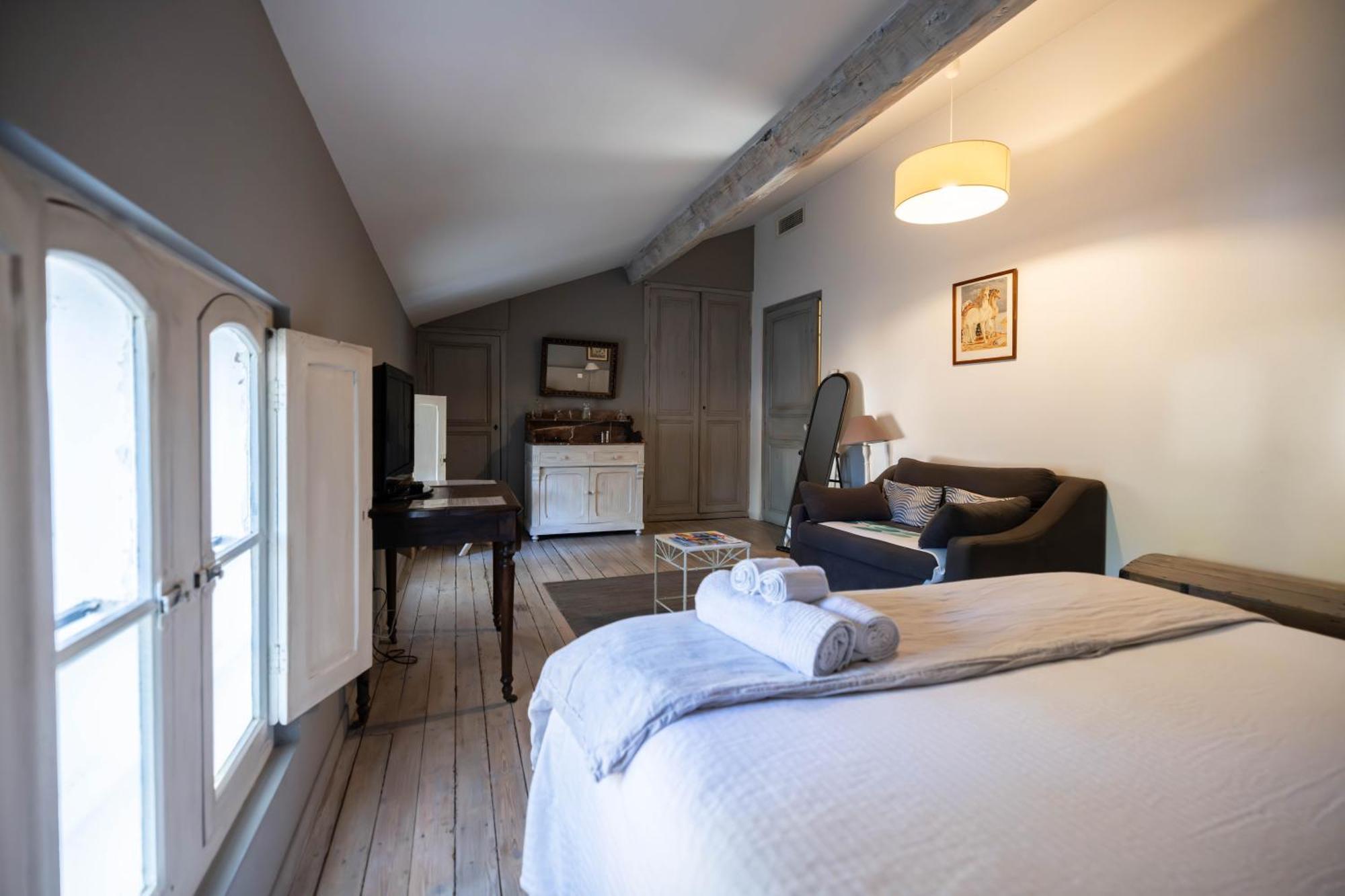 Domaine Castell De Bles Bed & Breakfast Saint-Genis-des-Fontaines Ruang foto