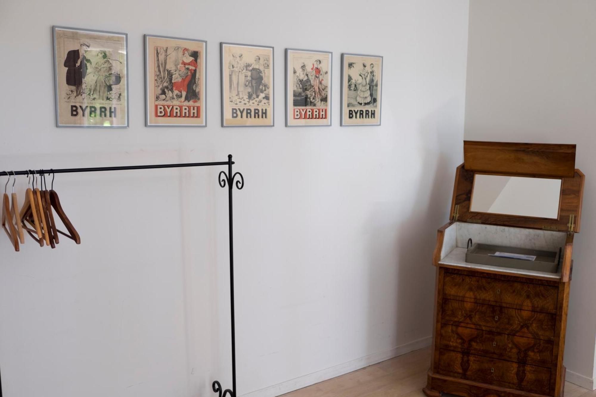 Domaine Castell De Bles Bed & Breakfast Saint-Genis-des-Fontaines Ruang foto